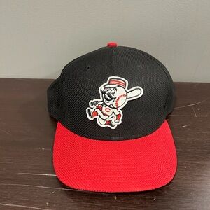 Cincinnati Reds Batting Practice Hat - 7 3/8